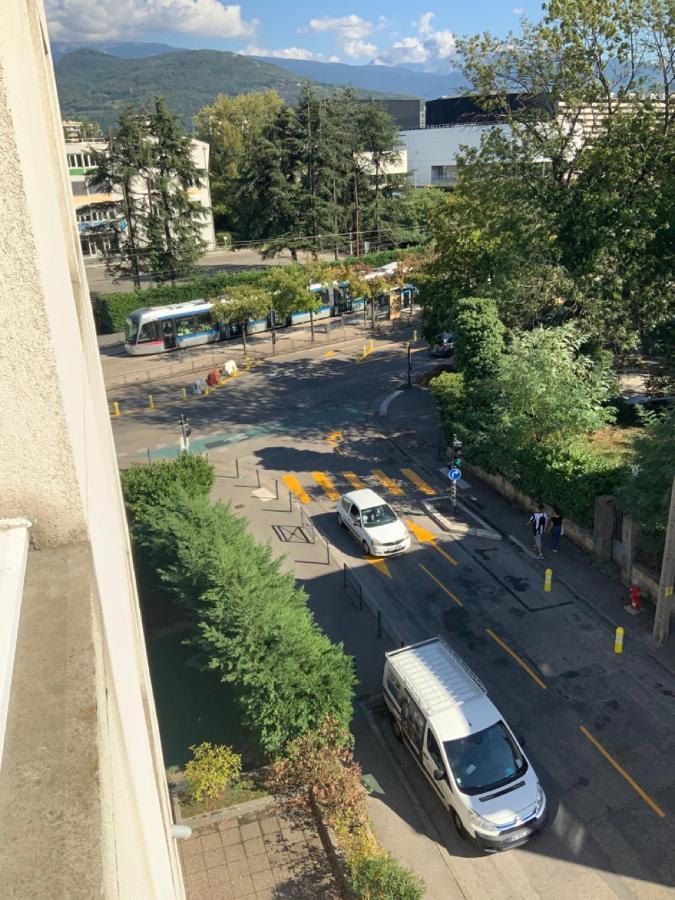Ferienwohnung Brooklyn - Studio Moderne A 2 Pas Du Tram A Grenoble Exterior foto